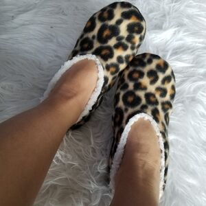 So Soft Leopard Slippers